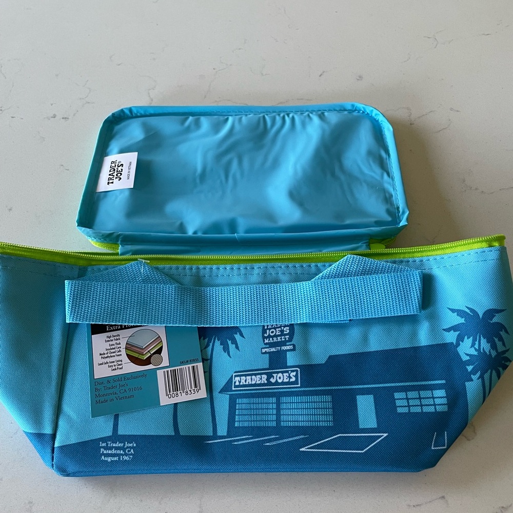 Trader Joe's Blue Insulated Bag - Picture 2 of 4